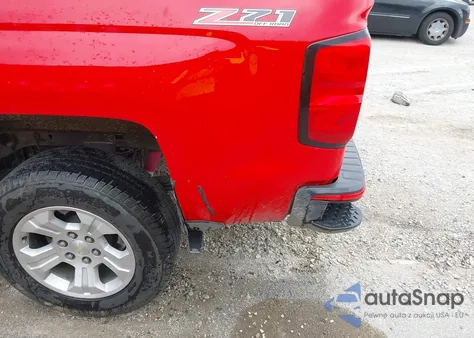 2017 Chevrolet Silverado 1500 2Lt из США, поврежденный, VIN 1GCVKREC0HZ175654